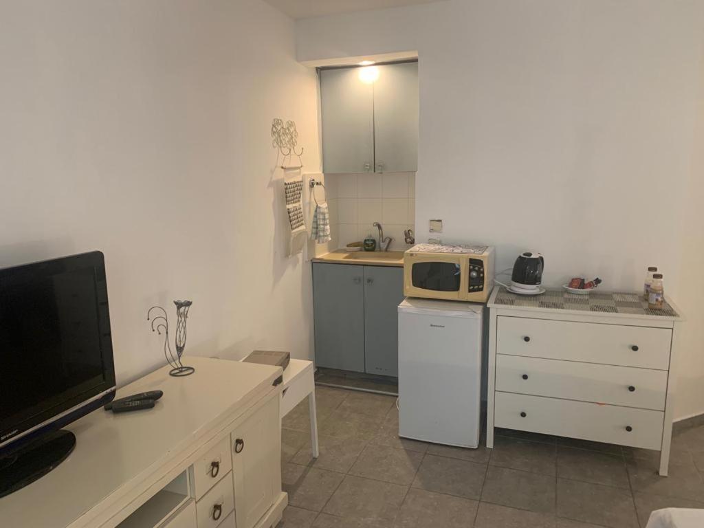 Raphael Apartments Herzelia エクステリア 写真