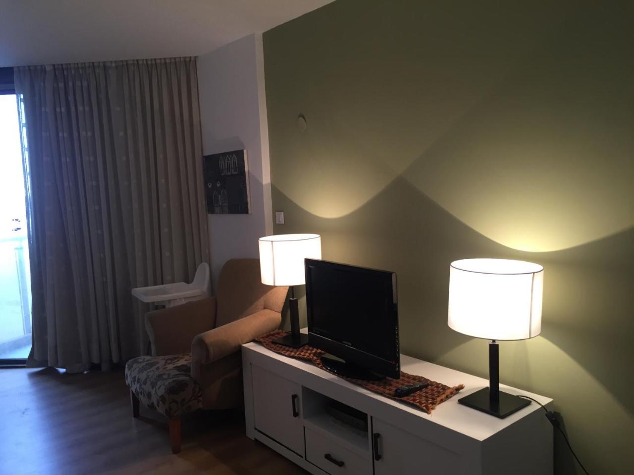 Raphael Apartments Herzelia エクステリア 写真